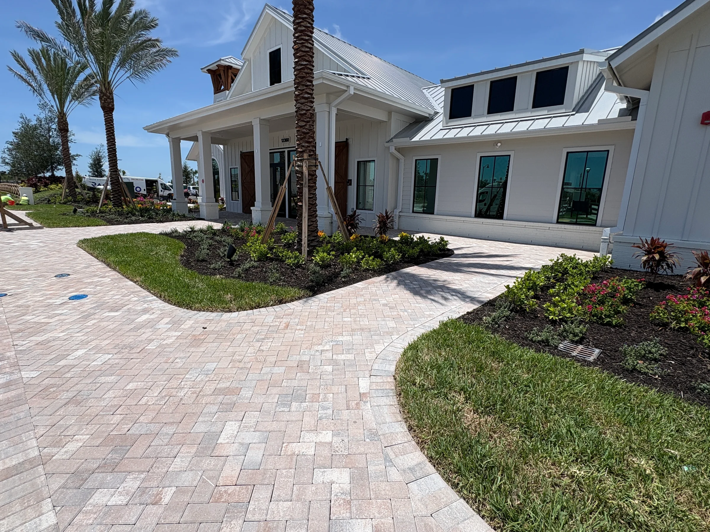 Curved commercial paver paths