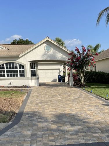 paver stone driveway