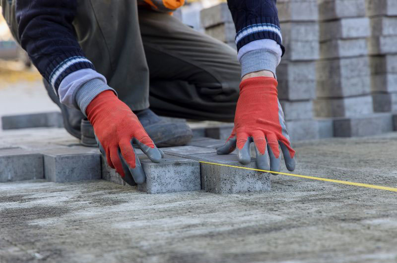 choosing the right pavers installer GES Pavers blog post image